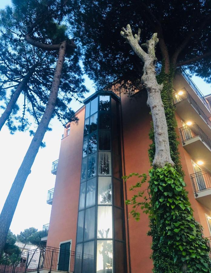 Hotel B&B Des Bains Milano Marittima Exteriér fotografie