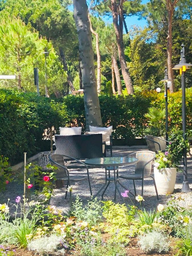 Hotel B&B Des Bains Milano Marittima Exteriér fotografie