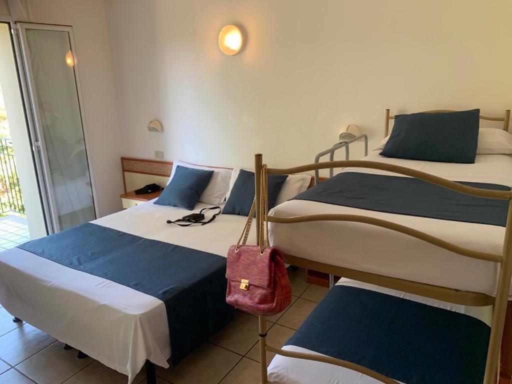Hotel B&B Des Bains Milano Marittima Exteriér fotografie