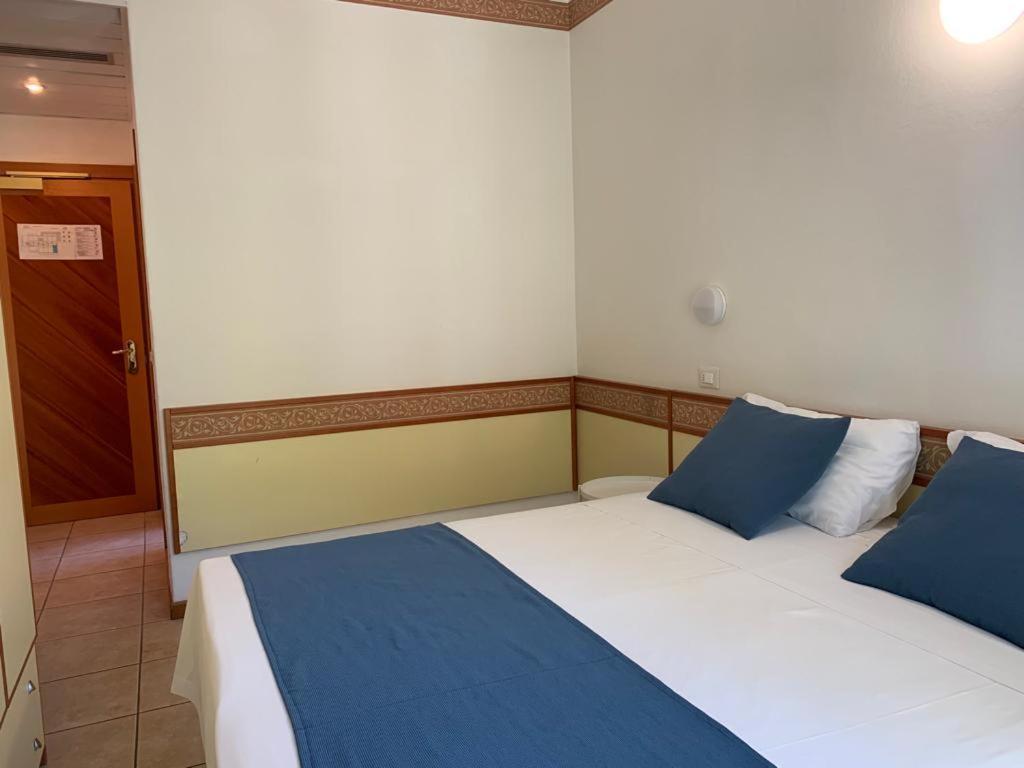 Hotel B&B Des Bains Milano Marittima Exteriér fotografie