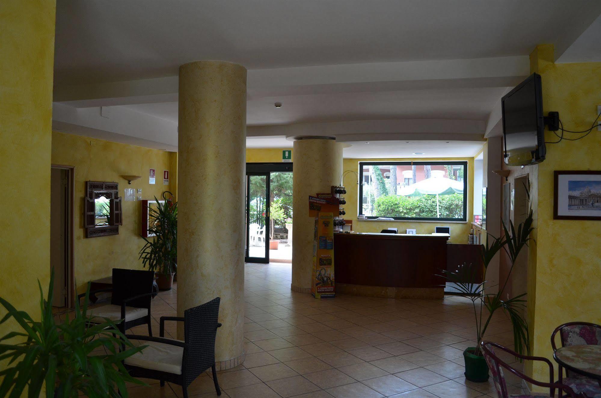 Hotel B&B Des Bains Milano Marittima Exteriér fotografie